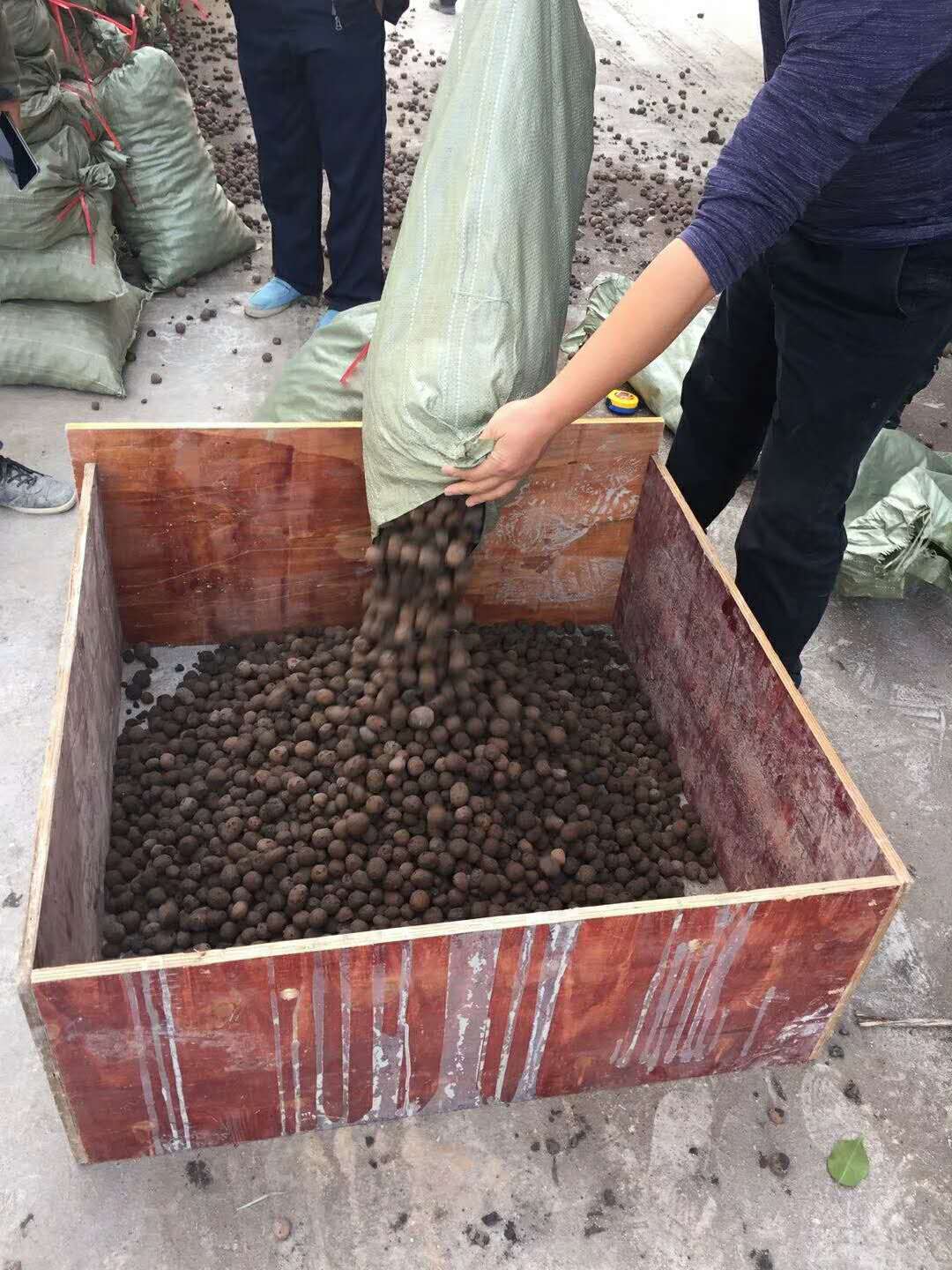 工程回填花盆墊底陶粒吸水保水多肉植物鋪面顆粒石肥料營.